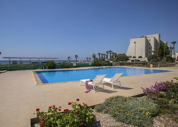 Apartmán Larnaca Sunshore Beachfront Voroklini