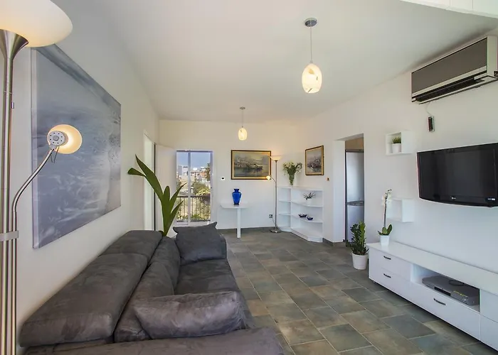 Larnaca Sunshore Beachfront *