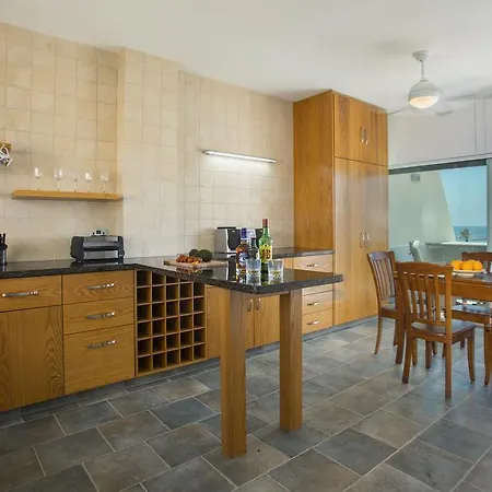 Larnaca Sunshore Beachfront *