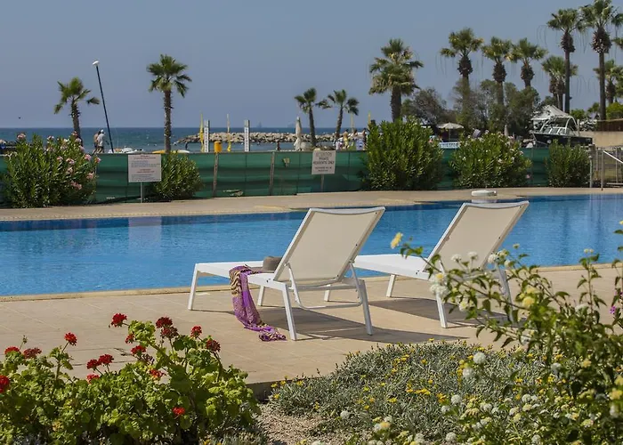 Larnaca Sunshore Beachfront